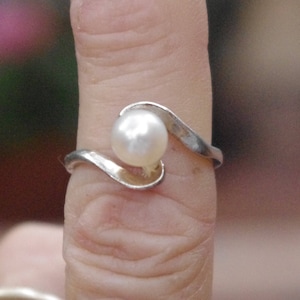 Pearl Sterling Silver Ring