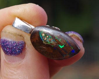 Lightening flash Australian Boulder Opal pendant