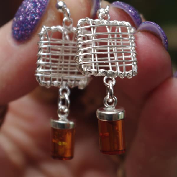 Natural Baltic Amber column on Sterling Silver woven square Earrings