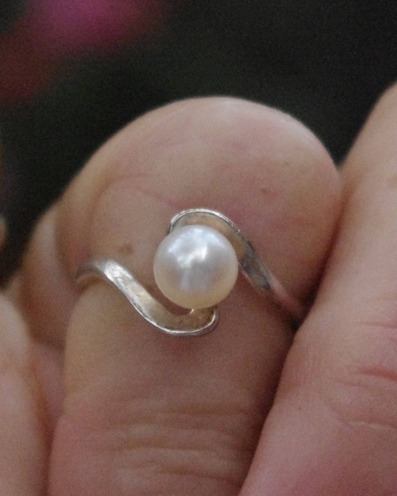 Pearl Sterling Silver Ring