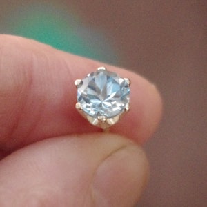 Natural Aquamarine in 14kt Solid Gold tie tack with gold backing and chain