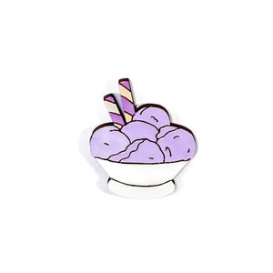 Ube Ice Cream Pin, Magnet, Schlüsselanhänger oder Jibbitz, Handbemalt © 2019