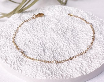 14k Gold Filled Pearl Chain Bracelet: Delicate Freshwater Pearl Jewelry