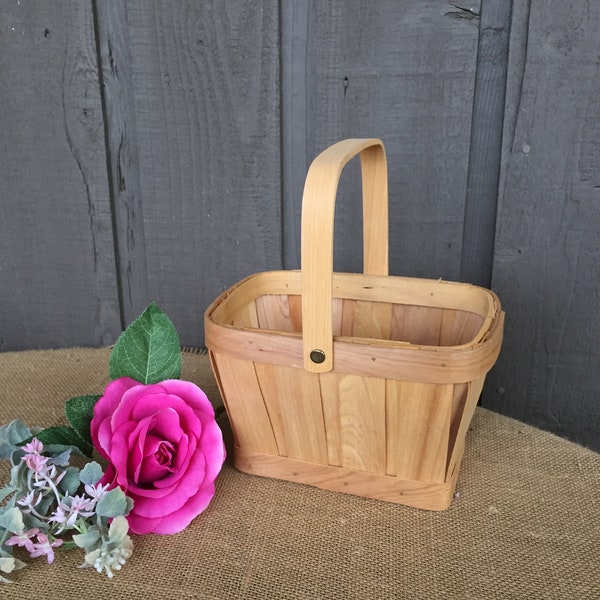 Natural flower girl basket/ wood basket/ vintage basket/ basket with handle/ chipwood basket/ storage basket/ bathroom pantry storage basket