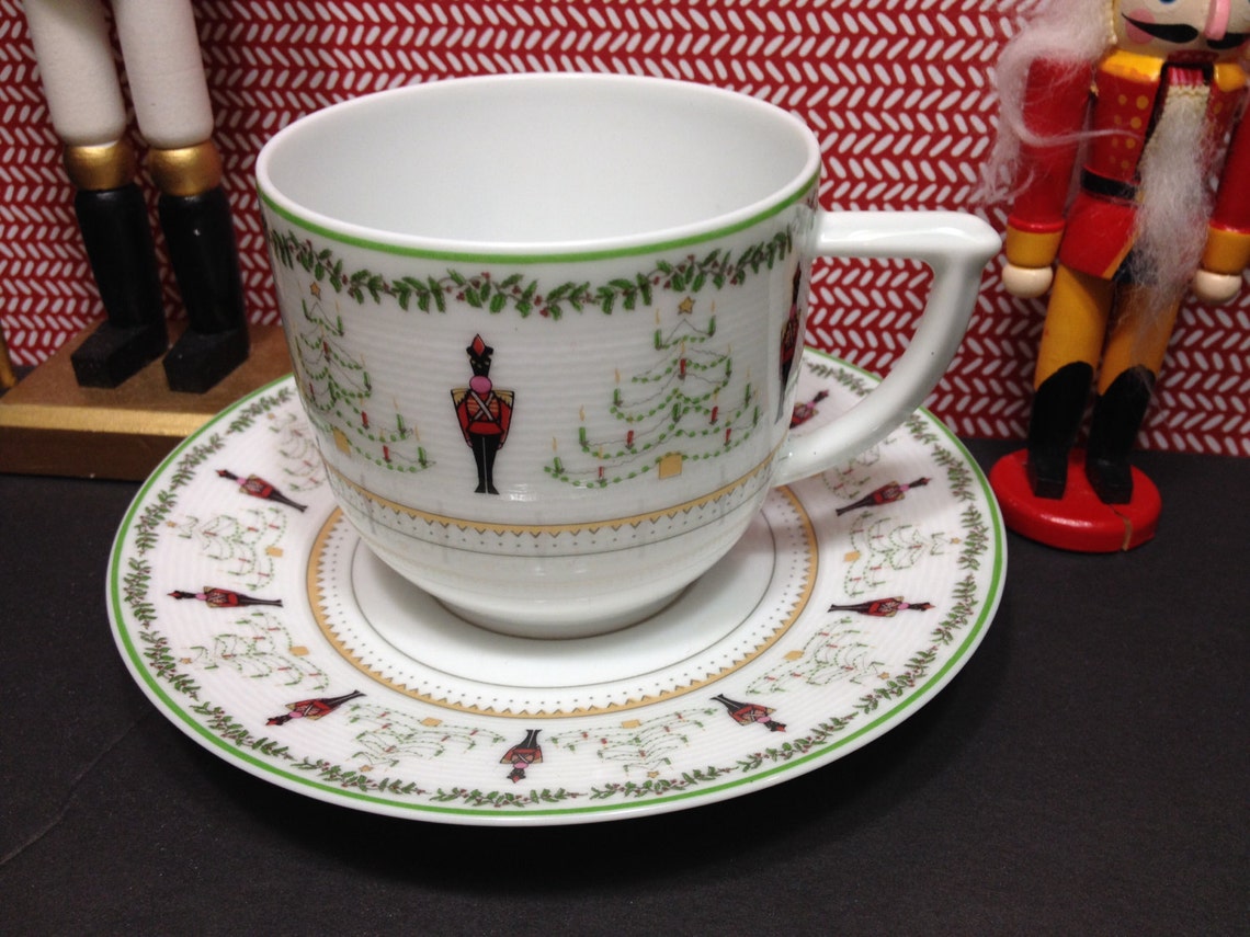 Vintage nutcracker china/Bernardaud/ Grenadiers pattern Happy Etsy