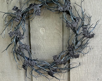 Gothic Halloween Wreath for Front Door, Black Twig Branch with Glitter Bats, Spooky Wall Decor, Dark Academia