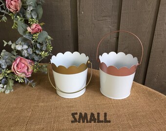 Cabilock 2pcs Flower Bucket with Handle Rustic Flowers Bucket Country Rustic Vase Flower Girl Basket Metal Wedding Basket for Home Wedding Party Decoration Ornament Gray Cabilock 2pcs Flower Bucket with Handle Rustic Flowers Bucket Country Rustic Vase Flower Girl Basket Metal Wedding Basket for Home Wedding Party Decoration Ornament Gray