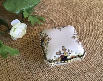 Vintage Zsolnay Hungarian trinket box/Zsolnay hand painted porcelain box/ collectible trinket box/antique Hungarian numbered floral Zsolnay