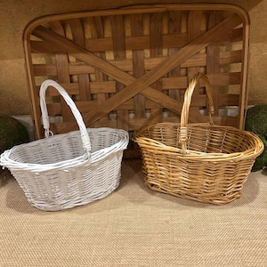 White or natural willow flower girl basket traditional wedding basket DIY decorate yourself