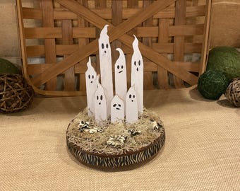 Halloween Ghost Scene wood spooky arrangement entryway decor