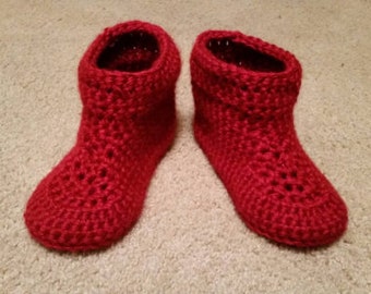 Adult Crochet House Slippers Pattern INSTANT DOWNLOAD