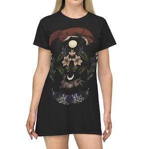 Fox and Hare Floral Nature Chase All Over Print T-Shirt Dress