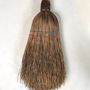 Vintage Straw Hand Broom,  Natural Fiber Hand Broom