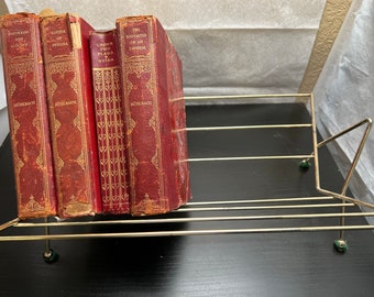 Vintage Brass Colored Wire Rack for Books, Cookbooks, LPs, 45s