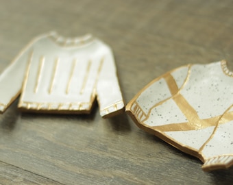 Sweater Dish / Stitch Marker Dish/ Button Dish/ Sewing Needle Dish / Knitting Supply Dish / Jewelry Dish /  Wedding Ring Dish / Catch All