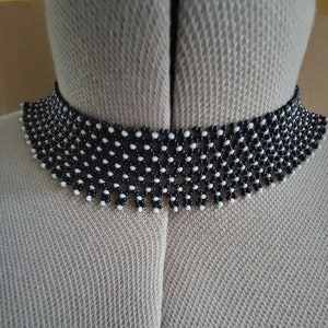 Handmade Beaded Bib Choker Necklace: Zulu Weaved Collar