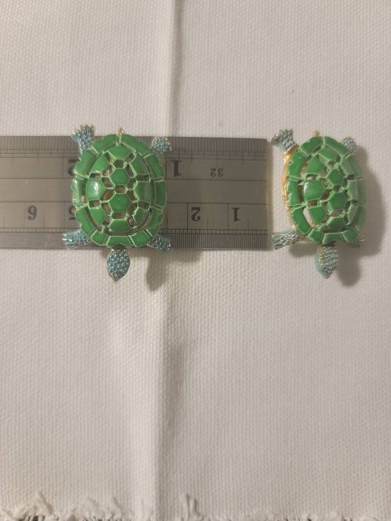 Vintage Green Enamel Turtle, Figural Turtles, Tur… - image 9