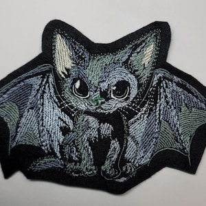 Embroidered Bat Cat Patch, Gothic Kawaii Animal Iron On, Spooky Halloween Felt Applique