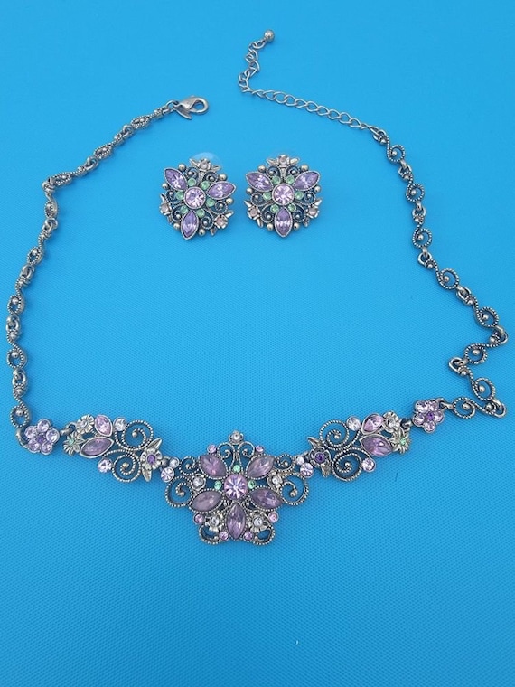 Vintage Avon, Avon Necklace and Earrings Set, Vin… - image 1