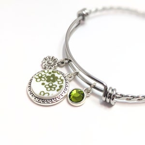 Crazy Daisy China Charm Bracelet, Spring Blossom Green, Vintage Corelle Jewelry, Adjustable