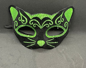 Authentic New Orleans Mardi Gras / Halloween / Masquerade Mask: Green Pussy Cat