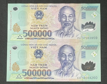 2 pcs x Vietnam 500,000 Dong Polymer Banknotes, P-124 (One Million VND)