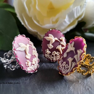 Hummingbird Cameo Ring - Purple & White - Adjustable Filigree Band - 18x25mm (0.70x0.98 Inches) - Gold/Silverplate or Gunmetal Finish - Gift
