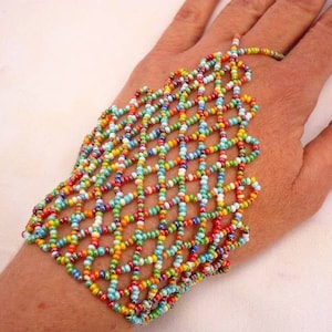 Beaded Hand Chain Bracelet: Czech Seed Bead Ring Bracelet