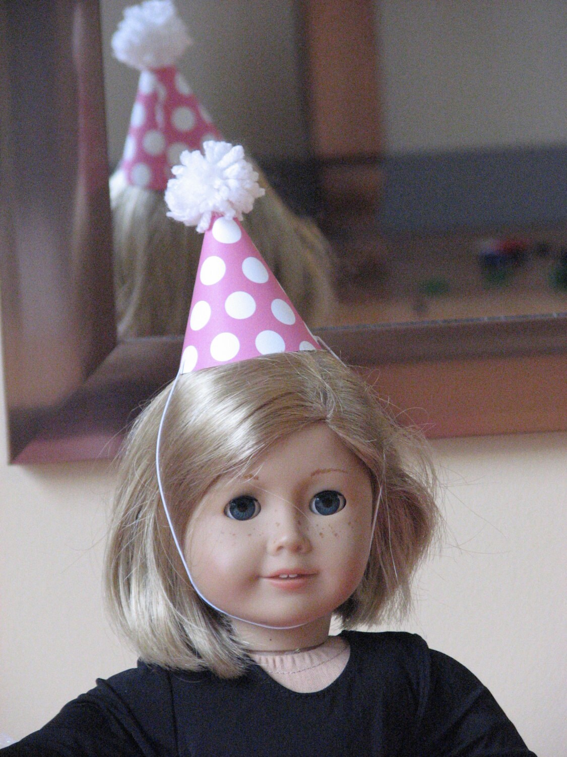 8 Party hats - fit American Girl dolls