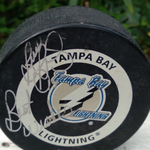 Autographed Tampa Bay Lightning NHL Game Puck