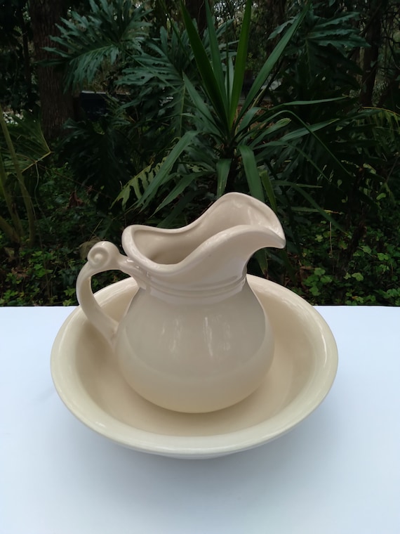 Mccoy Pottery Fruit Festival Pitcher and Bowl , Mccoy 7515 USA - Etsy