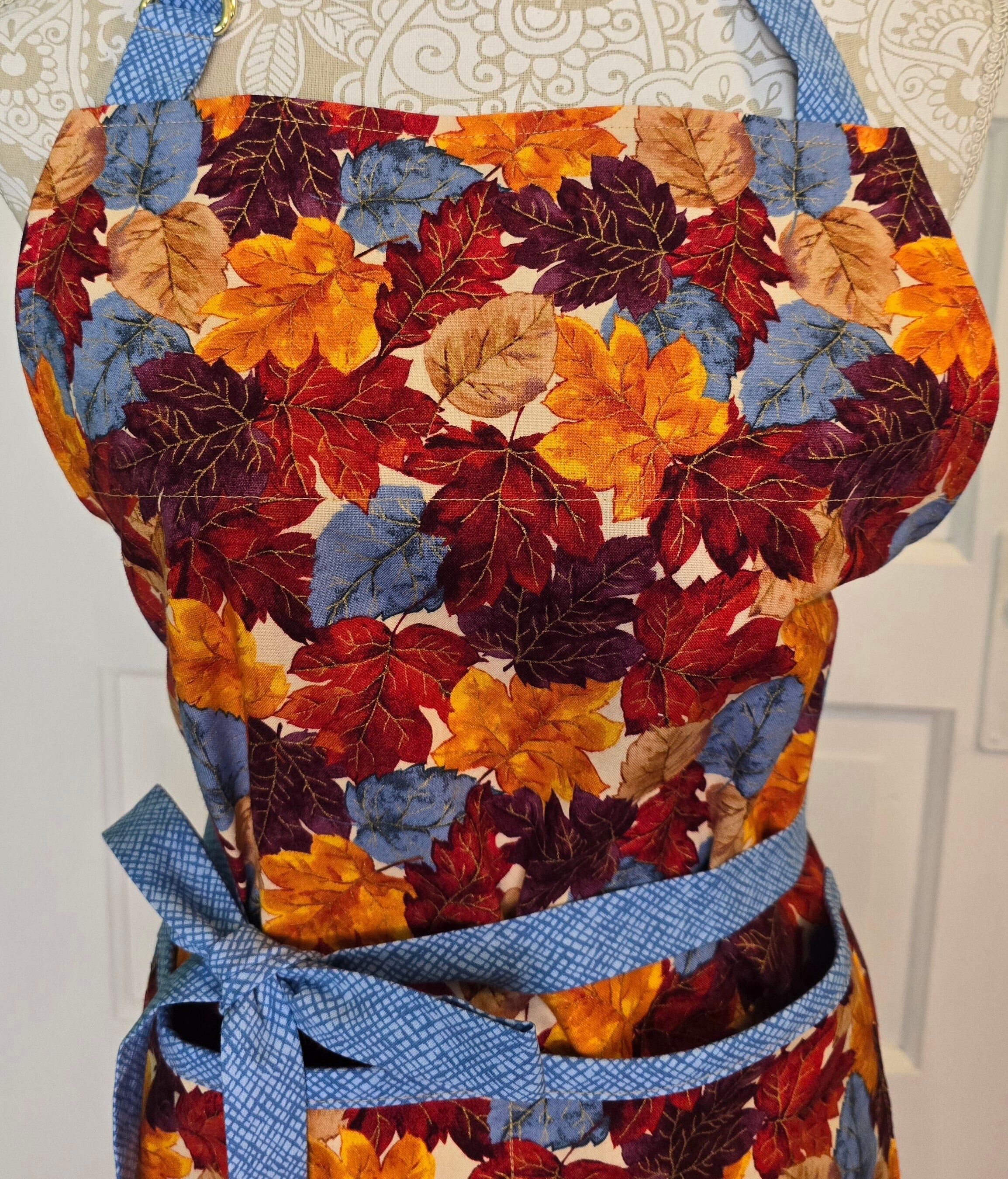 Women's Apron, Fall Apron, Thanksgiving Apron, Holiday Apron, Ladies ...