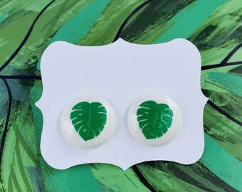 Leaf Earrings. Leaf Jewelry. Plant Mom. Plant Lover. Plant Addict. Monstera Plant. Plant Jewelry. Botanical Earrings. Plant Earrings.