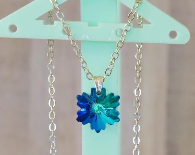 Simple Blue Green Snowflake Necklace