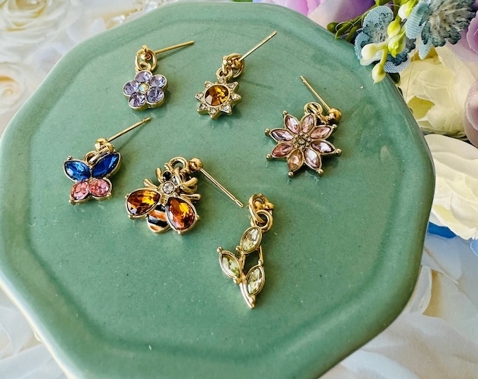 Gold Tone Flower & Leaf Dangle Earrings | Boho Jewelry Gift