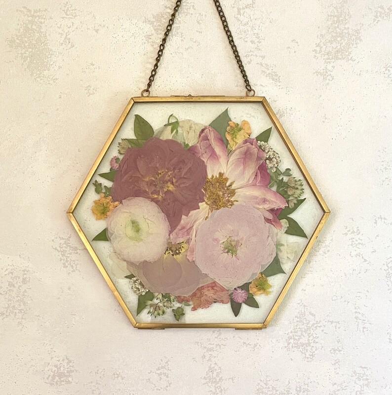 Custom Pressed Flower Preservation