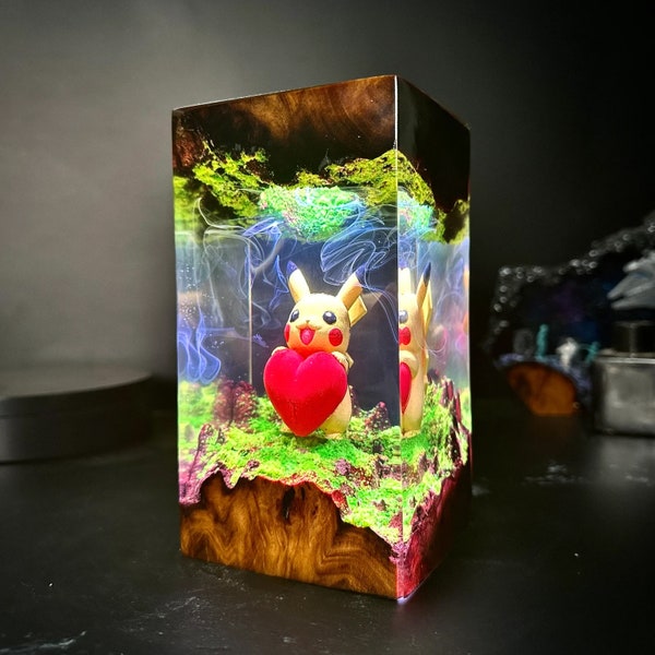 PIKACHU Pokemon Resin wood Lamp, Christmas Gift, Custom Diorama, Pok.emon Gifts, Resin Epoxy Night Light, Personalized Diorama Gift