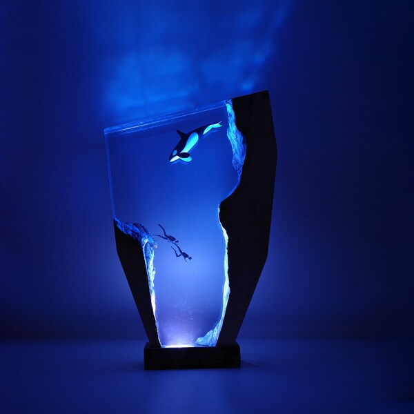 Orca, Diver, Scuba Resin Wood Lamp, Orca Gift, Ocean Theme Diorama, Ocean Lamp, Diver Lamp, Undersea