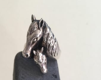 Sterling Silver Horse & Foal Ring: Equestrian Jewelry Gift