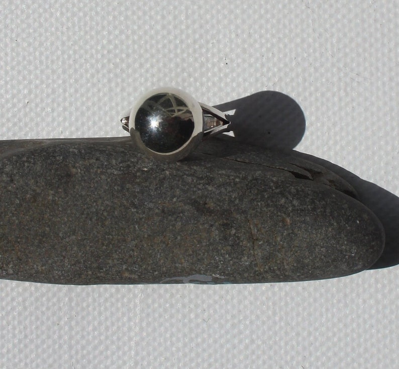 Quality Sterling Silver Ball Ring. 925 Silver Classic Ball Ring, UK