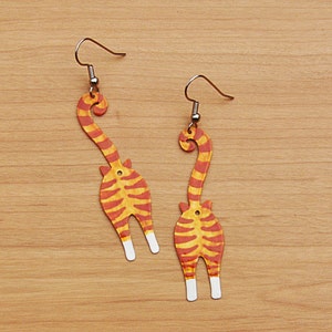 Orange Tabby Cat Butt Copper Earrings, Hand Painted, Handmade Jewelry, Cat jewelry, Cat Earrings