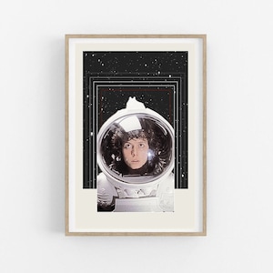 ALIEN POSTER- Alien print- movie poster- sci fi poster- minimalist print- original poster- sci fi print- sci fi art- ripely poster- print