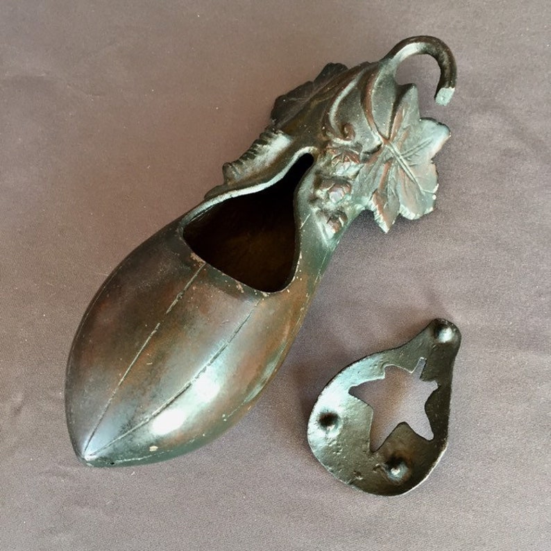 Cast Iron Eggplant Vessel Made in Japan