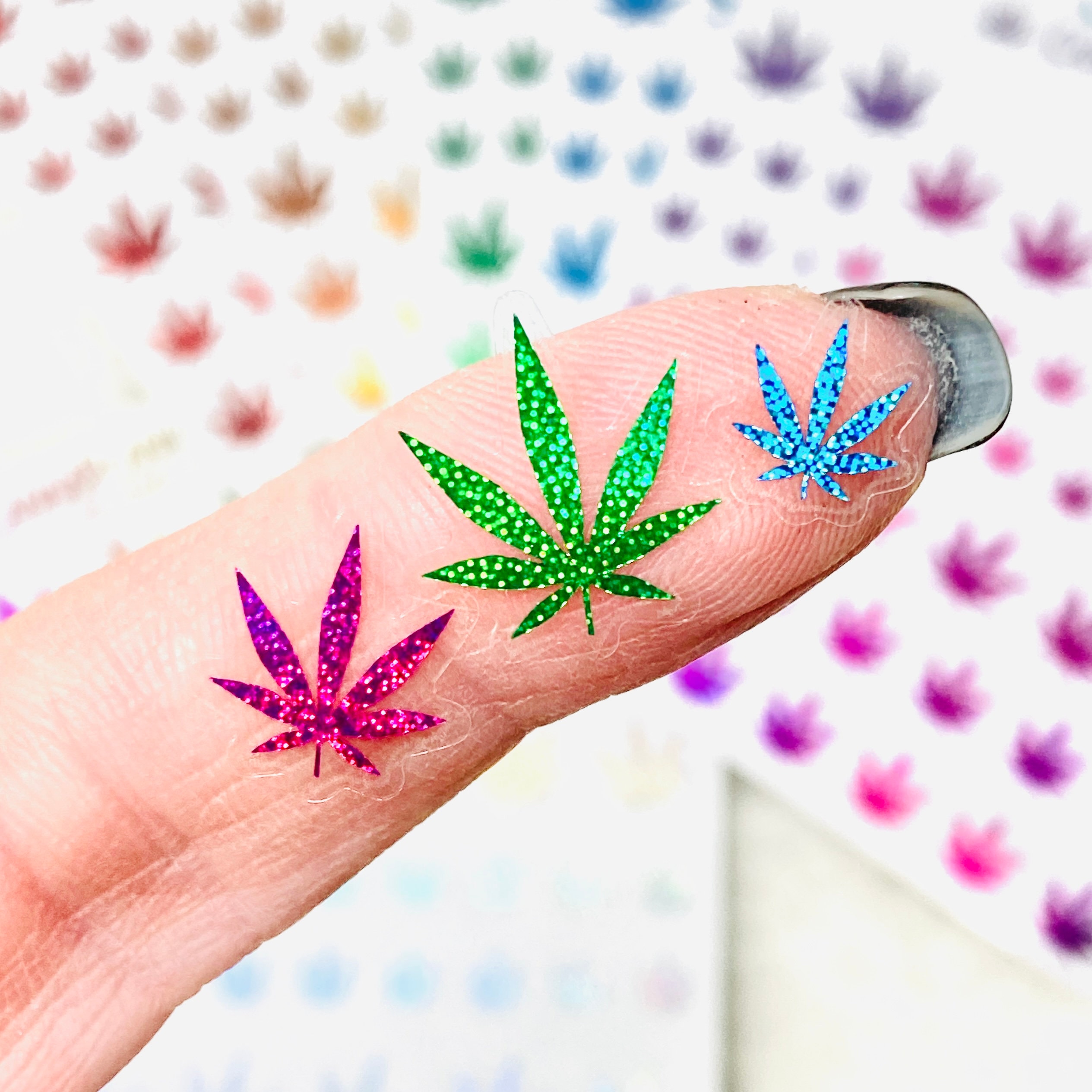 Autocollant D'icône De Chanvre De Logo Coloré De Cannabis De Feuille  Autocollant Rétro Hippie De Marijuana Médicale