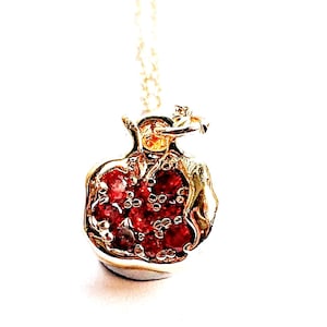 Fruit Necklace Pomegranate Gold Dark Red Purple Garnet Pendant Holiday Accessories Resort Jewelry Non Tarnish Ladies Woman Her gift