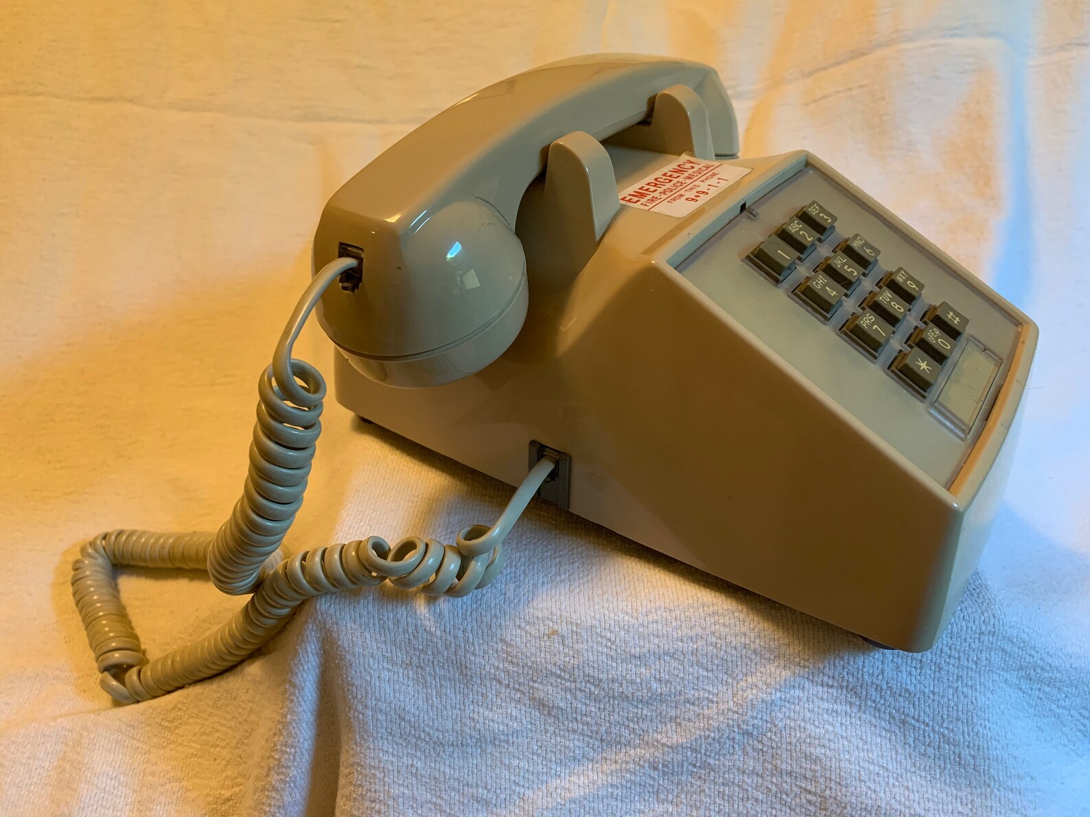 Vintage Working Touch Push Button Phone Beige Tan Dial Pad Etsy
