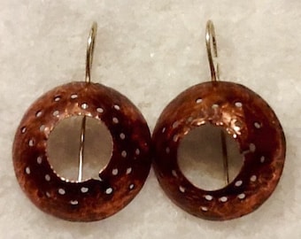 Earrings in copper and silver plated copper.