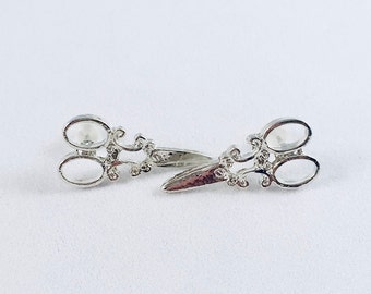 Scissor stud earrings, gold or silver!