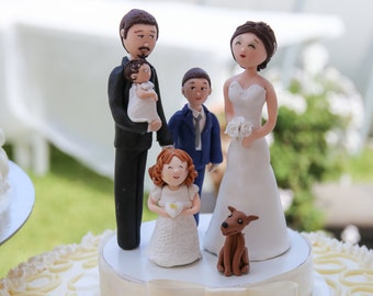 Cake topper with family