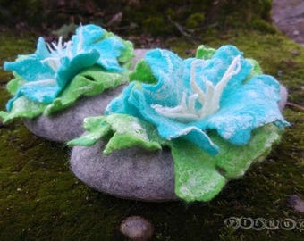 women's slippers with flowers , wool handmade